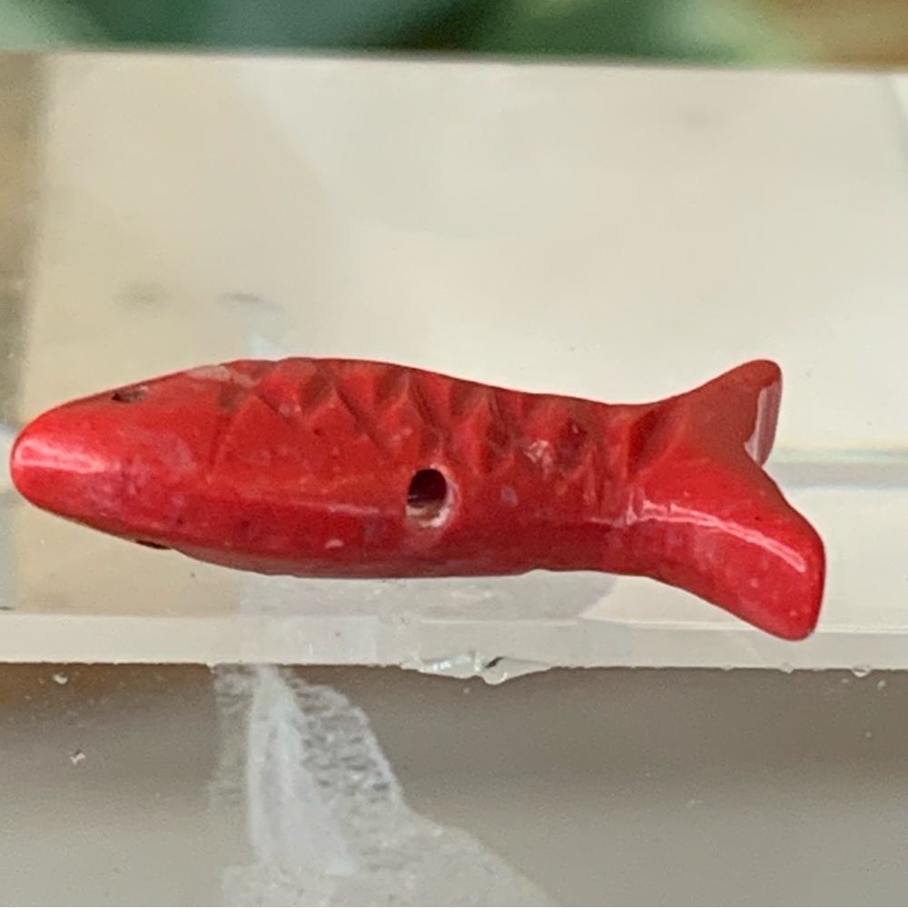 Native American Zuni Style Fish Fetish Bead Drilled Red Jasper Carved Animal .7" - Picture 4 of 11